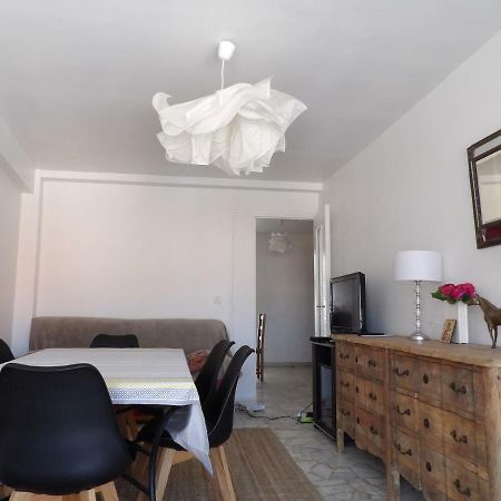 Apartamento Les Jacinthes Saint-Raphaël Exterior foto